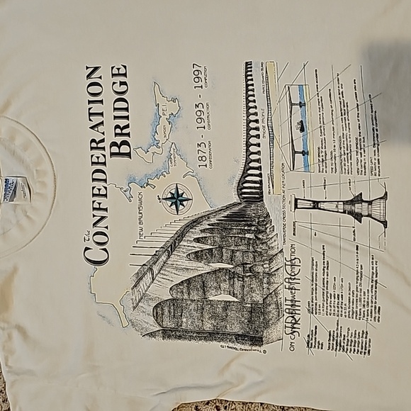 The Confederation Bridge T-Shirt - Picture 2 of 6